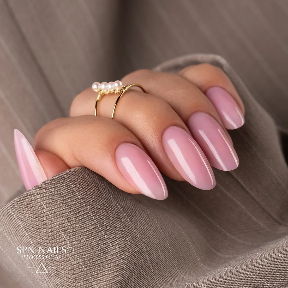 SPN Nails TiXo Builder Gel Cover Rose by Marta Dziurkowska - Image 4
