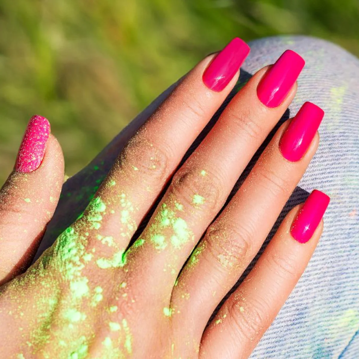 Victoria Vynn Gel Polish Color 378 Delulu - Image 2