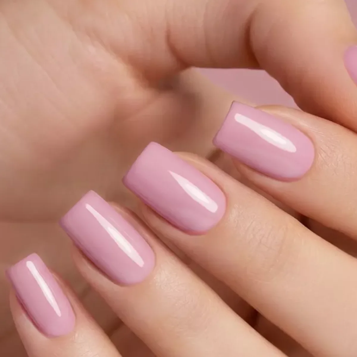 Victoria Vynn Insta Gel 04 Must Have Self-Leveling Builder Gel - Image 2
